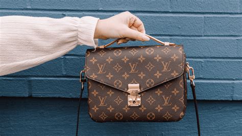 18 Most Popular Louis Vuitton Bags Of All Time: Old & New